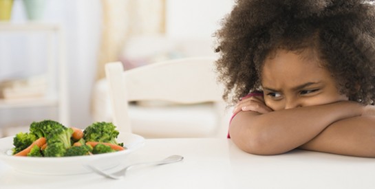 Comment varier l`alimentation d`un enfant qui veut toujours manger la même chose?