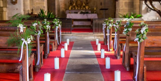 Décoration de mariage à l'église : les critères à prendre en compte