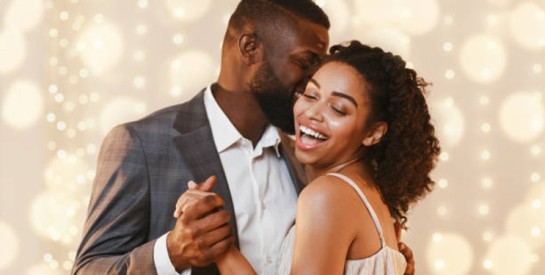 Les 6 habitudes saines des couples heureux