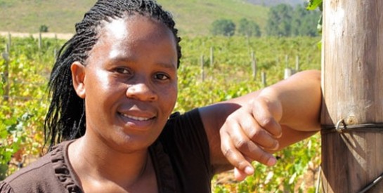 Ntsiki Biyela, première femme noire viticultrice en Afrique du Sud