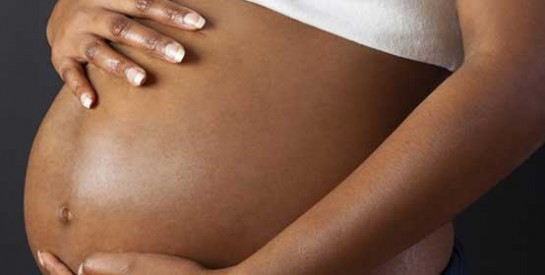 Pourquoi les pieds des femmes enceintes s’allongent ?