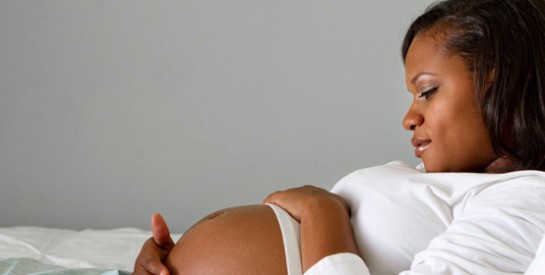 Rougeole chez la femme enceinte : le risque de rougeole congénitale