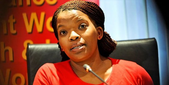 Afrique du Sud: une femme aux commandes du puissant syndicat Cosatu