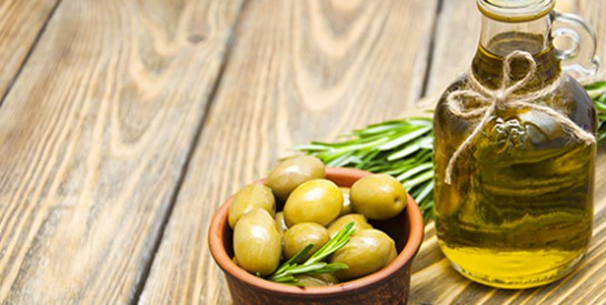 Une bouteille d`huile d`olive sur deux que vous achetez est non conforme !