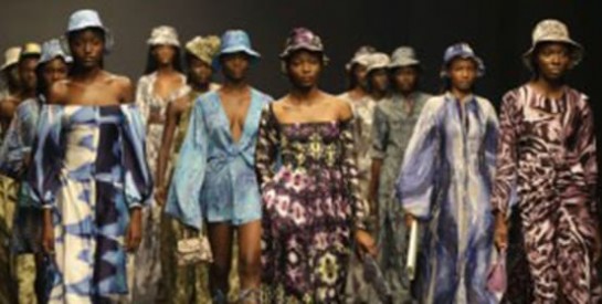 A Lagos, les créateurs défendent une mode "résolument africaine"