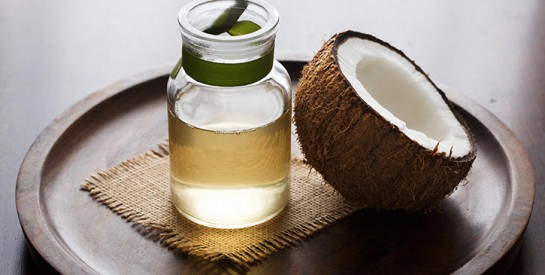 Comment utiliser l'huile de coco pour sublimer sa peau ? 3 recettes de  masques beauté à faire chez vous