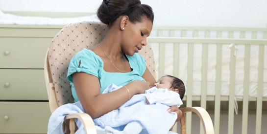 « Mon bébé me mord pendant l'allaitement, que faire ? » : la réponse d’expert