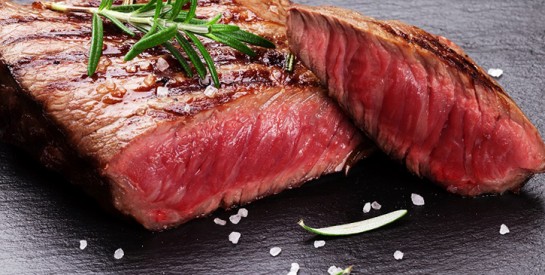 Manger moins de viande rouge pendant un mois pour un coeur en meilleure santé