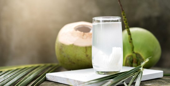 L`eau de coco, c`est bon pour la santé