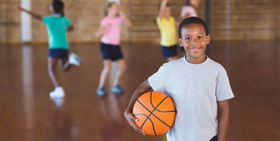 7 raisons pourquoi votre enfant devrait pratiquer un sport