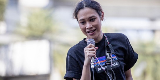 Les femmes en première ligne dans les manifestations en Thaïlande