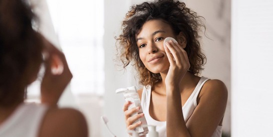 Nettoyage de la peau : faites-le en douceur pour un meilleur résultat