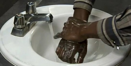Savoir se laver correctement les mains...
