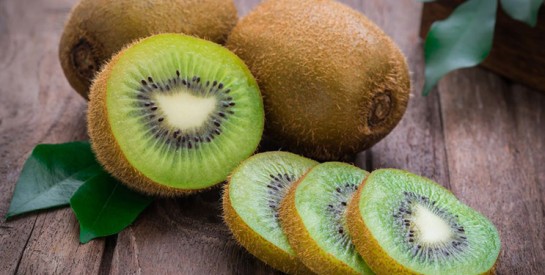 Bienfaits du kiwi : voici les raisons pour lesquelles nous devons en manger plus