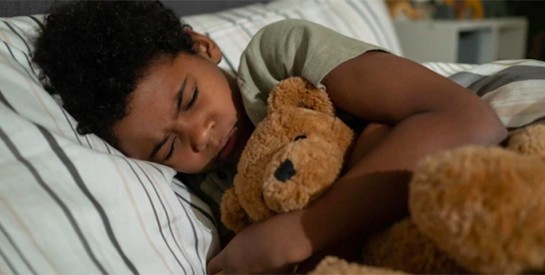 Comment aider son enfant à faire la sieste sans trop de protestation?