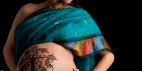 Un tatouage pendant la grossesse, bonne ou mauvaise idée?