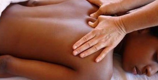 8 Façons naturelles de raffermir votre peau