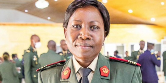 Sénégal : Fatou Fall, la première femme générale de brigade