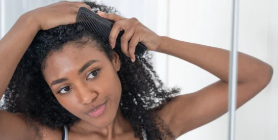 Calvitie chez les femmes : Comment lutter efficacement contre la perte de cheveux ?