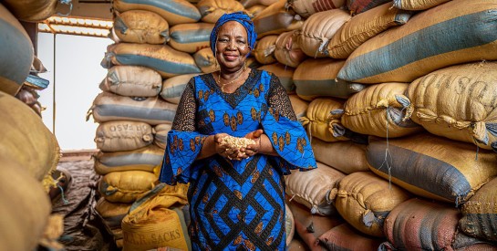 Burkina : Adja Mamounata Velegda, la femme qui transforme des petites sommes en milliards