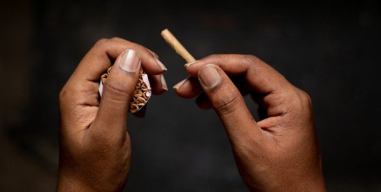 Voici les astuces pour garder votre adolescent loin du tabac