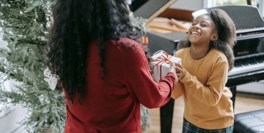 Les cadeaux de Noël : Sont-ils toujours bénéfiques pour vos enfants ?