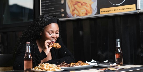 Restauration rapide : Kebabs, burgers, tacos... un danger pour votre santé ?