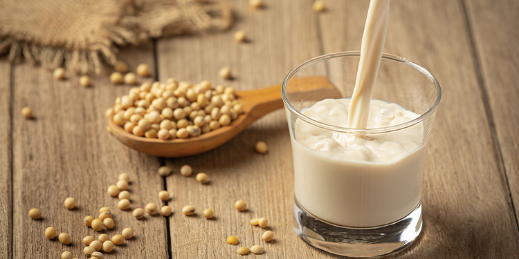 Le lait de soja contribue à la santé cardiovasculaire et à la gestion du poids