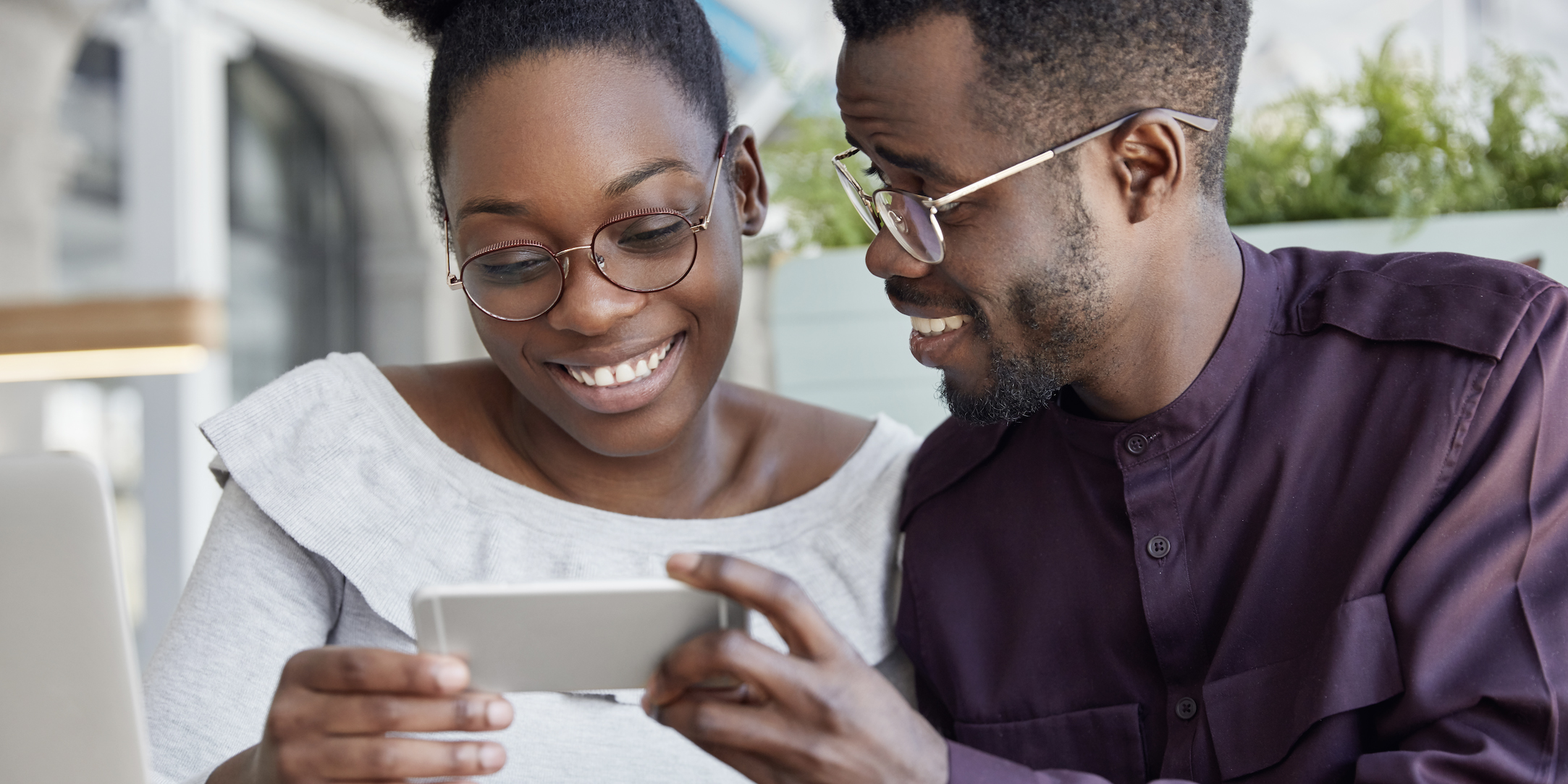 Compte commun ou finances séparées : quelle gestion adopter dans le couple ?