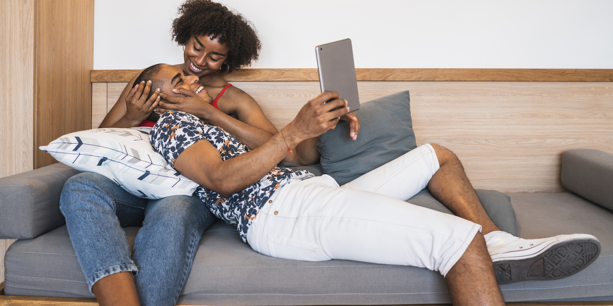 Résilience dans les couples à distance : créer la proximité malgré la séparation