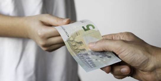 La question de l’argent de poche : Quand et comment responsabiliser son adolescent