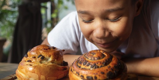 Sucre chez les enfants : comprendre les dangers pour mieux protéger leur santé