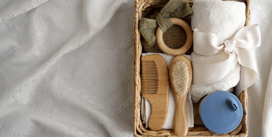 Les essentiels de la trousse de toilette de Bébé : Notre sélection de produits naturels