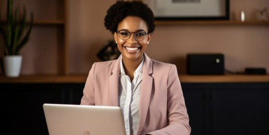 S’affirmer dans sa carrière : stratégies concrètes pour valoriser son travail et évoluer