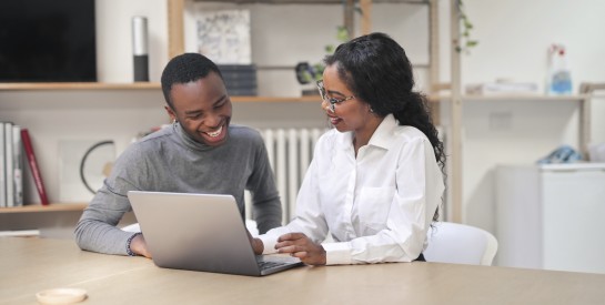 Trop occupés pour s'aimer : quand le travail étouffe la vie à deux