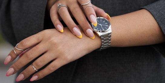 La montre : l’accessoire élégant qui transforme une tenue