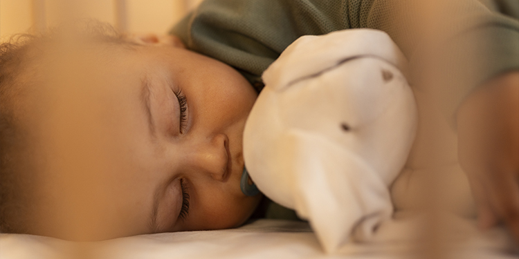 Le rituel du soir idéal pour aider son enfant à mieux dormir