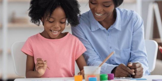 Pourquoi les activités artistiques sont essentielles au développement de l'enfant