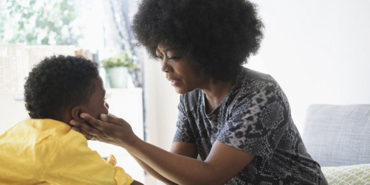 Mon enfant ment souvent : faut-il s’inquiéter et comment réagir ?