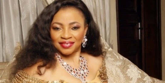 Folorunsho Alakija : La femme la plus riche du monde est Nigériane