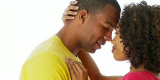 Pourquoi les hommes ont plus souvent envie de faire l’amour que les femmes ?