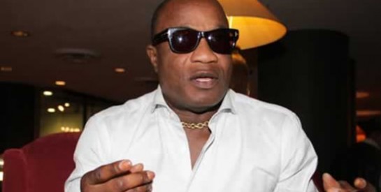 Le chanteur Koffi Olomidé interpellé à Kinshasa