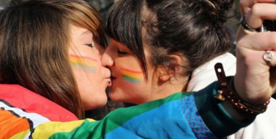 Maroc : deux jeunes filles mineures emprisonnées et bientôt jugées pour homosexualité