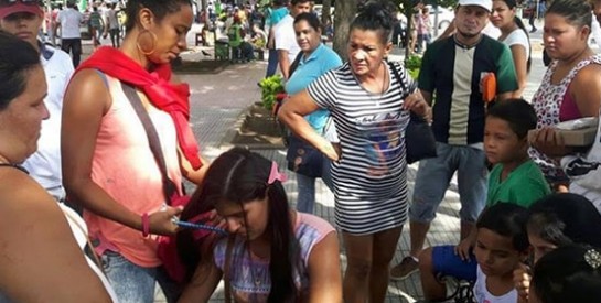 Au Venezuela, les femmes sont forcées de vendre leurs cheveux pour se nourrir